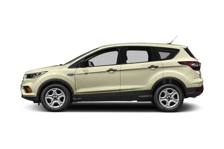$4200 : Ford Escape 2017 S 4dr SUV image 2