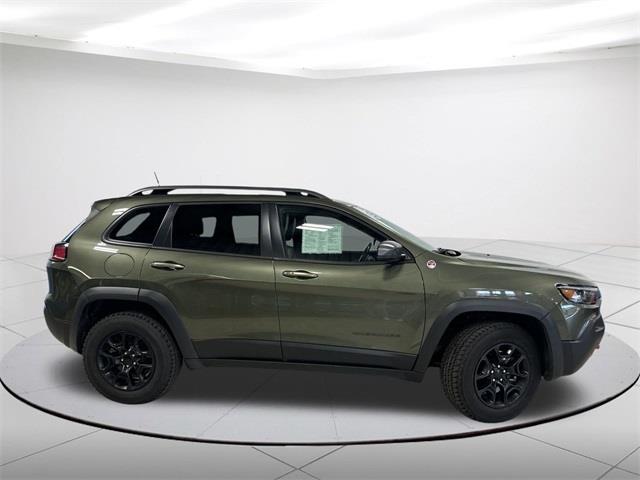 $16859 : Pre-Owned 2021 Cherokee Trail image 2