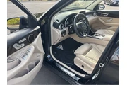 $25000 : 2019 GLC 300 thumbnail