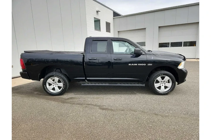 $16727 : Ram 1500 2012 4x4 Express 4d image 7