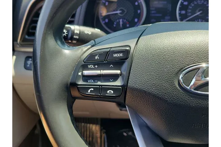 $13000 : Hyundai ELANTRA 2020 Value E image 8