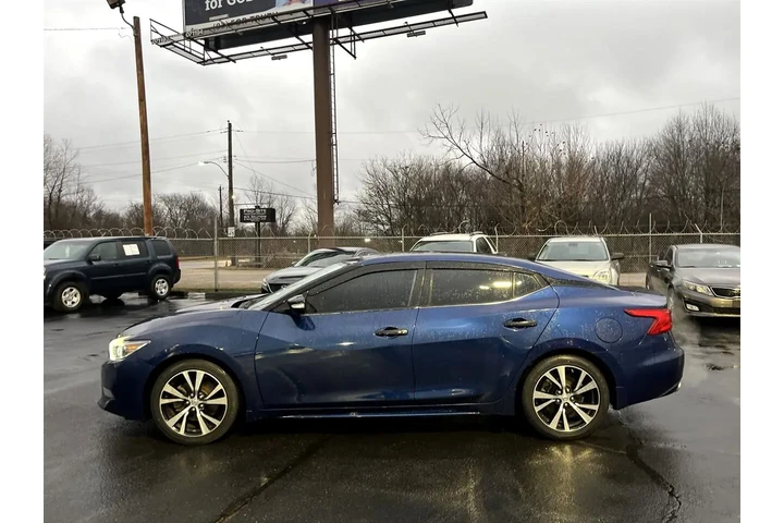 $14995 : 2017 Maxima 3.5 SL image 2