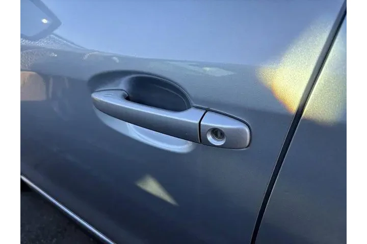 $18998 : Subaru Forester 2017 AWD 2.5 image 7