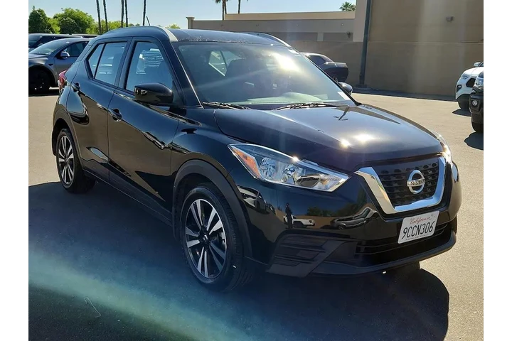 $17998 : Nissan Kicks 2018 SV 4dr Cro image 1