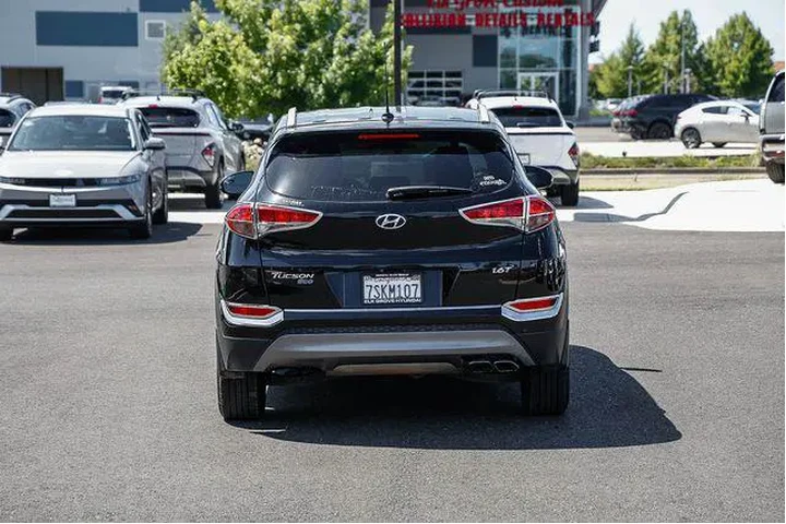 $12222 : Hyundai TUCSON 2016 Eco 4dr image 4