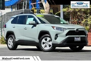 Toyota RAV4 2020 AWD XLE 4dr en San Francisco Bay Area
