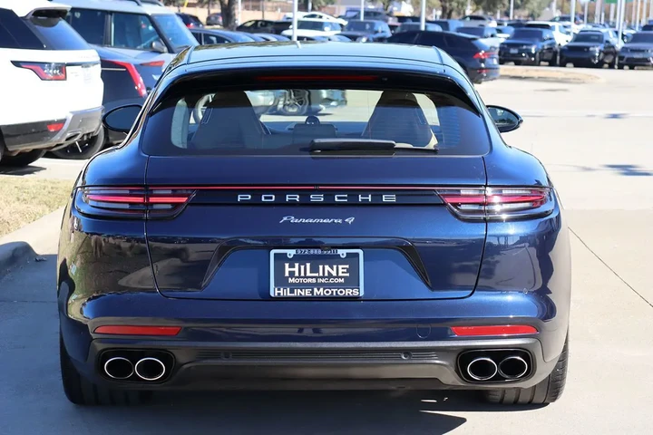 $49998 : 2018 Panamera 4 image 9