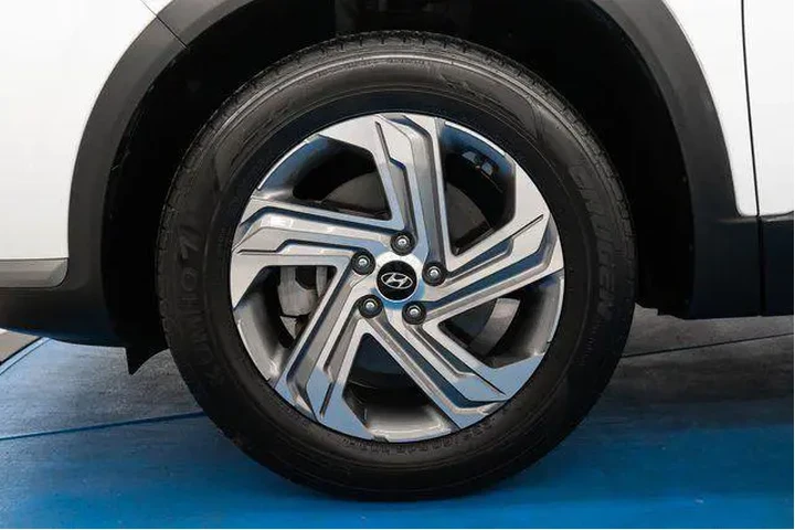 $26465 : Hyundai SANTA FE 2023 SEL 4d image 2