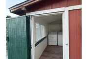 $1000 : This is a studio-style unit wi thumbnail