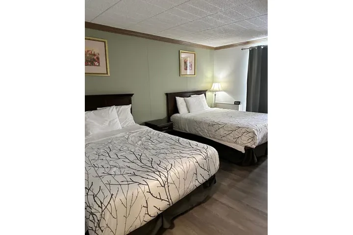 Top Hotel in Lake George, NY image 3