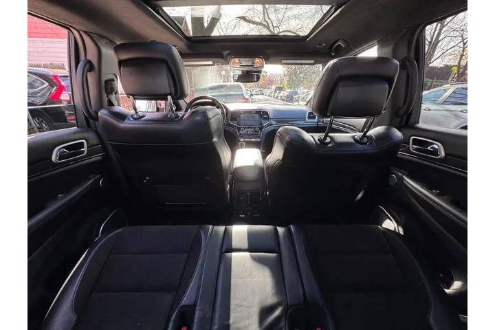 $38695 : Jeep Grand Cherokee 2019 4x4 image 9