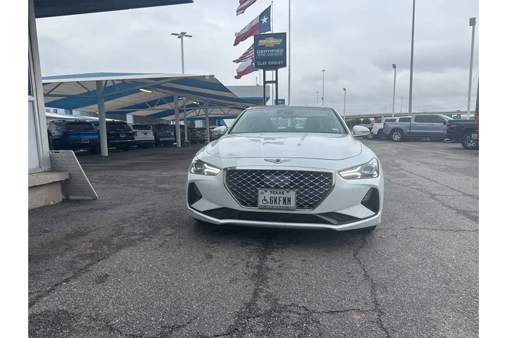 $28546 : Genesis G70 2021 AWD 3.3T 4d image 2
