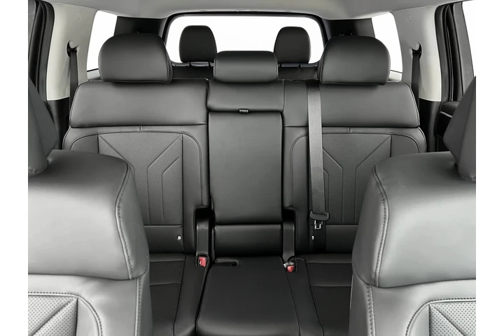 $29000 : Hyundai SANTA FE 2024 AWD SE image 7