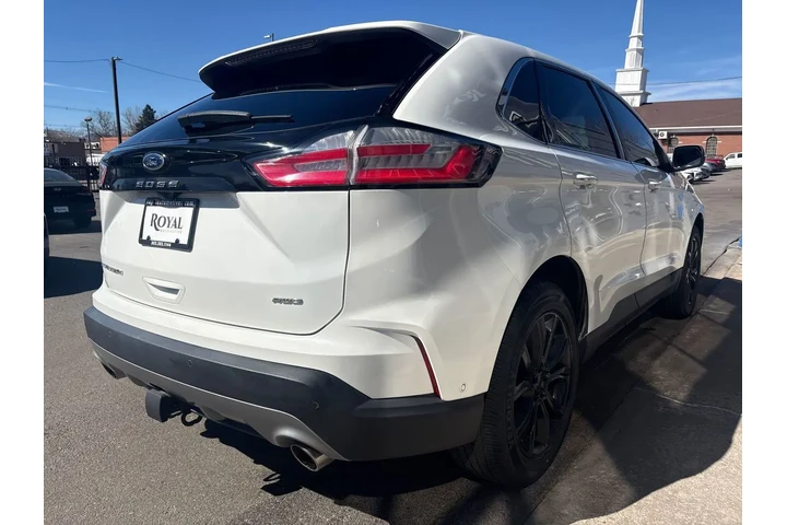 $19995 : 2021 Edge Titanium image 3