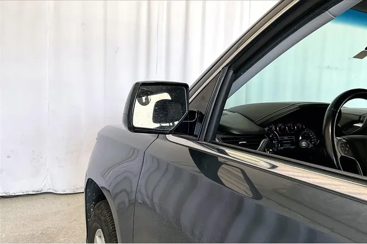 $26391 : Chevrolet Tahoe 2019 4x4 LT image 10