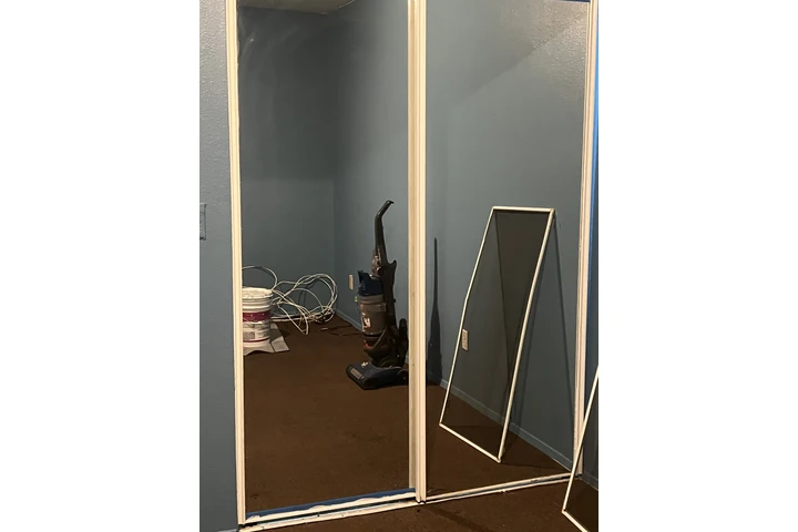 $900 : Rento una recámara image 4