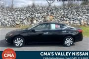 $21174 : PRE-OWNED 2022 NISSAN ALTIMA thumbnail