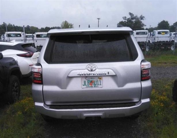 $33990 : PRE-OWNED 2023 TOYOTA 4RUNNER image 6