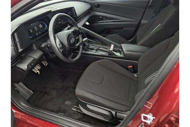 $22999 : Hyundai ELANTRA 2025 SEL Spo image 9