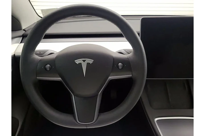 $25998 : Tesla Model 3 2023 4dr Sedan image 10