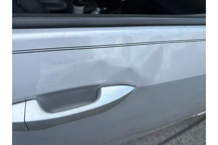 $8590 : Toyota Corolla 2014 S 4dr Se image 9