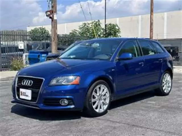 $9900 : 2013 AUDI A32013 AUDI A3 image 9