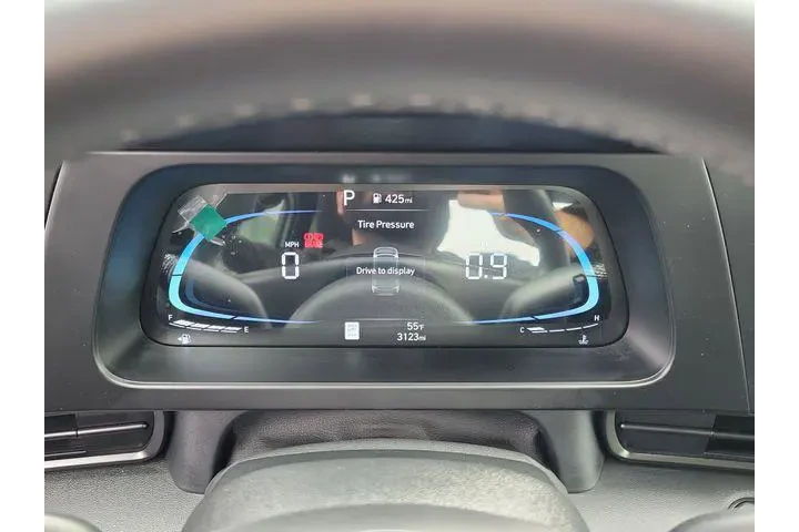 $20769 : Hyundai ELANTRA 2025 SEL Spo image 7