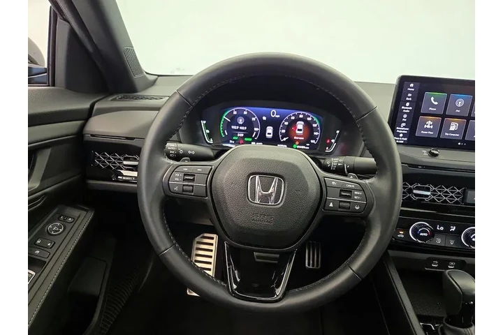 $29998 : Honda Accord Hybrid 2023 Spo image 10