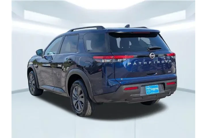 $30300 : Nissan Pathfinder 2024 SV 4d image 4