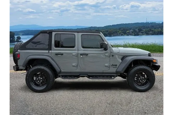 $28900 : Jeep Wrangler Unlimited 2021 image 8