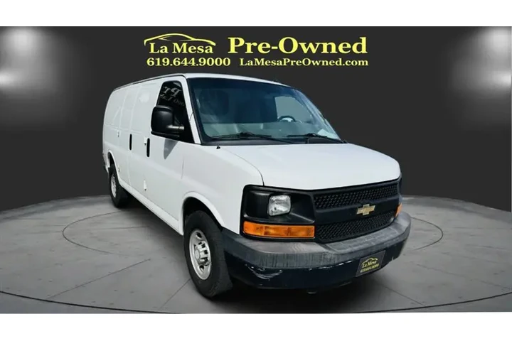 $12995 : 2015 Express 2500 image 4