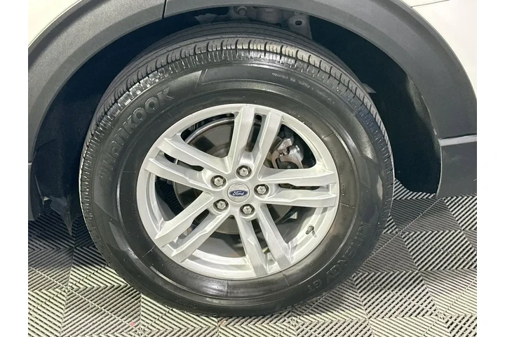 $26311 : Ford Explorer 2022 AWD XLT 4 image 9