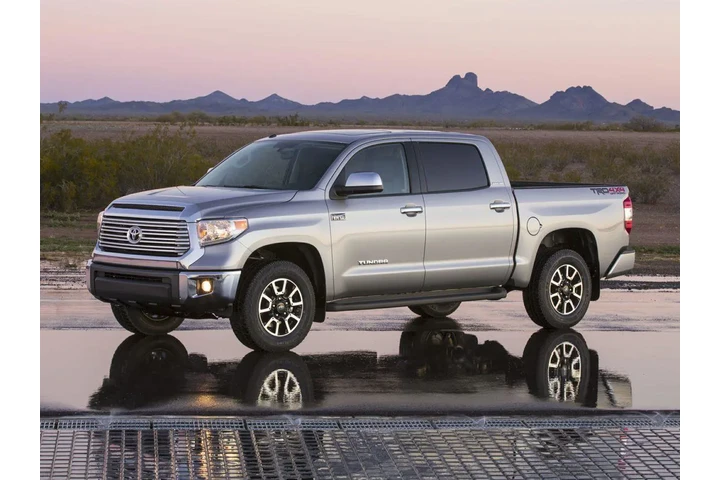 $39984 : Toyota Tundra 2016 4x4 TRD P image 5