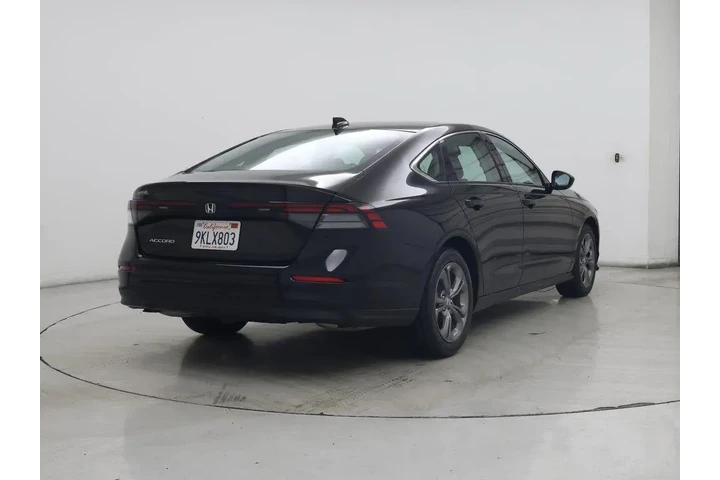 $28998 : Honda Accord 2024 EX 4dr Sed image 8