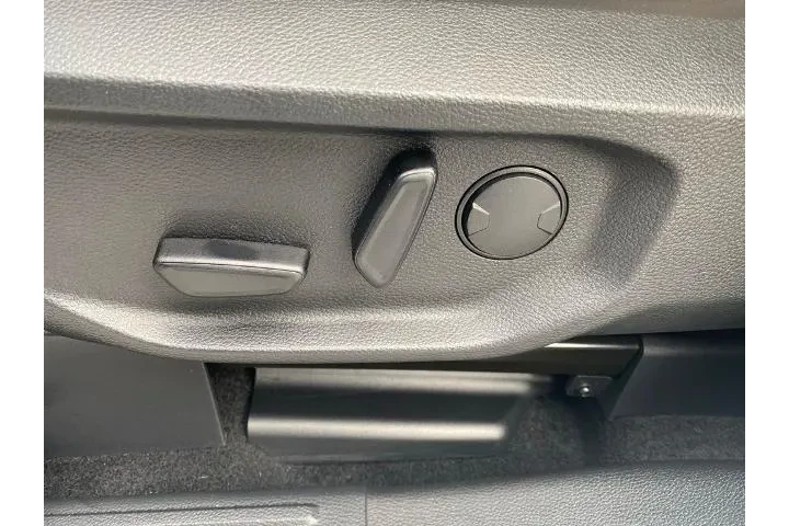 $37999 : Ford Ranger 2025 4x4 XLT 4dr image 10