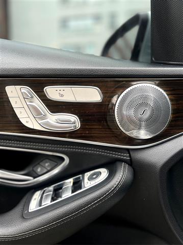 $18049 : 2015 Mercedes-Benz C-Class C3 image 8