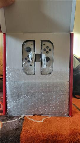 $5000 : Nintendo Switch Oled + Zelda image 5