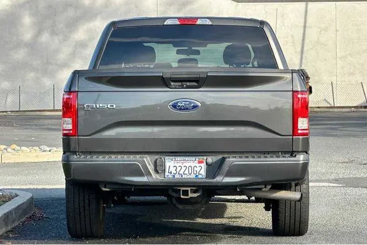 $23731 : Ford F-150 2017 4x2 Lariat 4 image 8