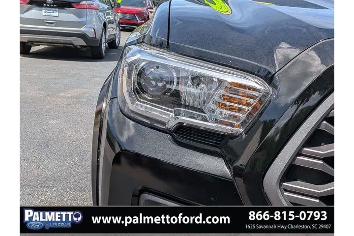 $38899 : Toyota Tacoma 2023 4x4 TRD P image 9