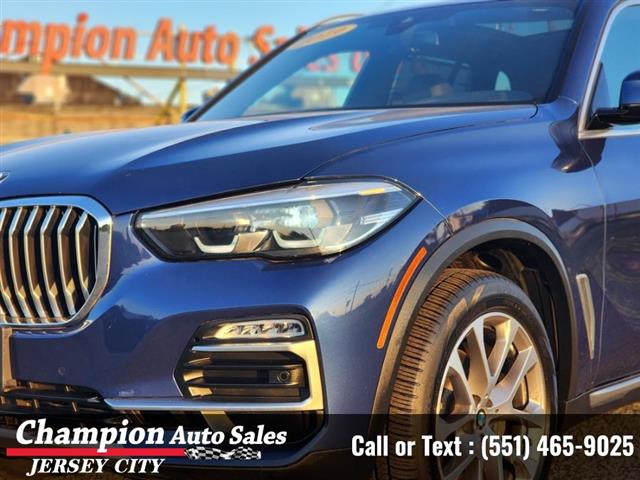 Used 2019 X5 xDrive40i Sports image 3