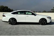 $29811 : Honda Accord Hybrid 2025 Spo thumbnail