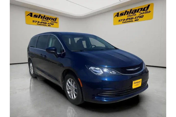 $13900 : 2017 Pacifica Touring image 8
