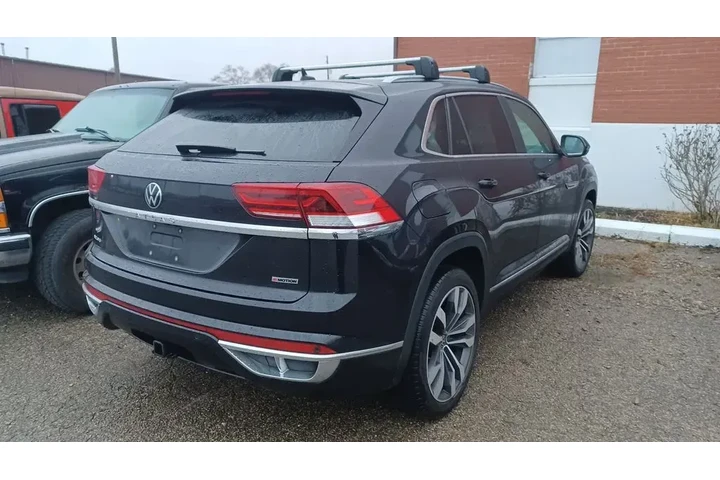 $27677 : Volkswagen Atlas Cross Sport image 2