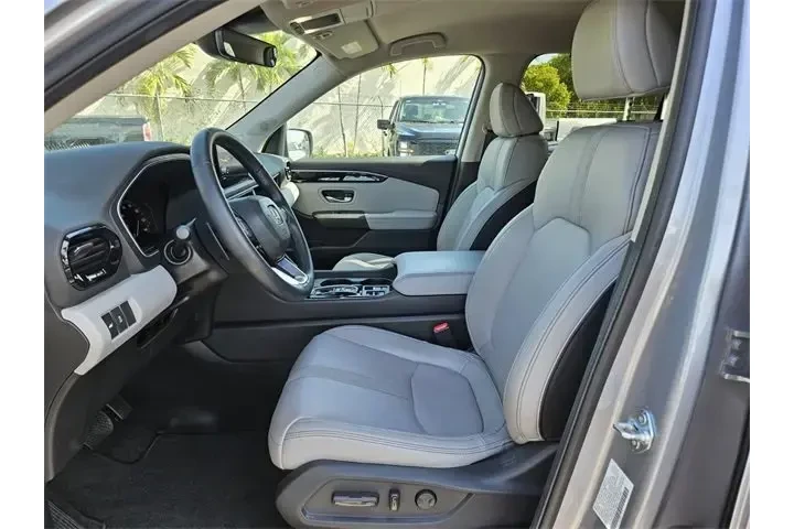 $37590 : Honda Pilot 2024 EX-L 4dr SU image 5