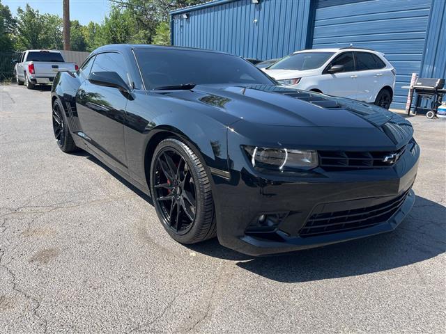 $24088 : 2015 Camaro SS, EXTRA CLEAN, image 5