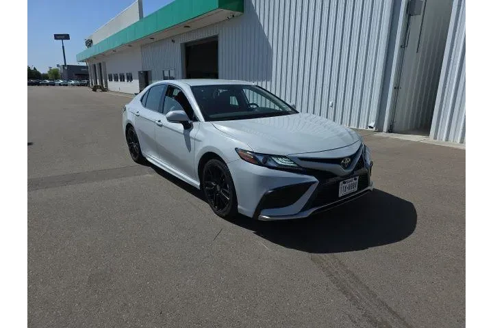 $29500 : Toyota Camry 2024 XSE 4dr Se image 1