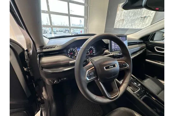 $24262 : Jeep Compass 2022 4x4 Trailh image 9