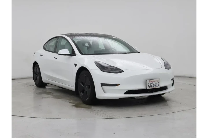 $27998 : Tesla Model 3 2022 AWD Long image 1