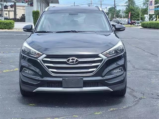 $13900 : 2017 HYUNDAI TUCSON2017 HYUN image 9