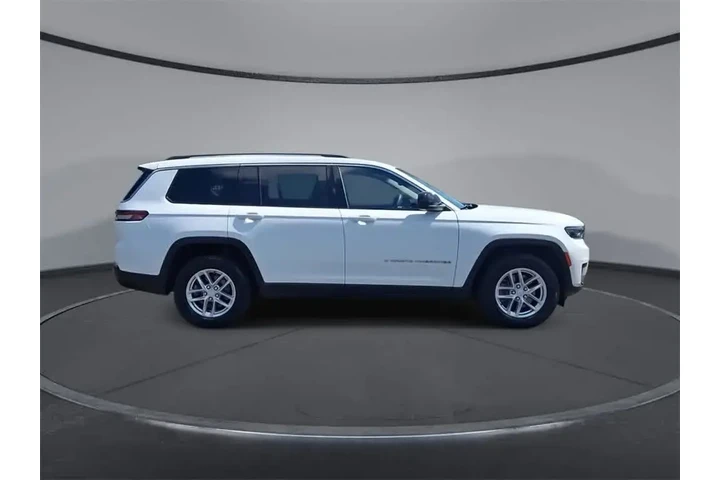 $20200 : Jeep Grand Cherokee L 2023 4 image 9